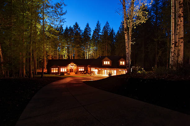 istock Beautiful house with driveway. 479121804