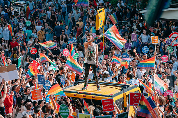 gay-pride istanbul 2015 - protest turkey istanbul europe stock-fotos und bilder