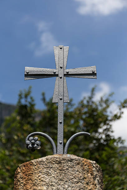 istock Metallic Christian cross 479135712