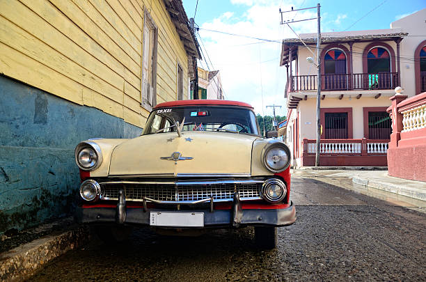 istock American Dream Car in Cuba 479151301