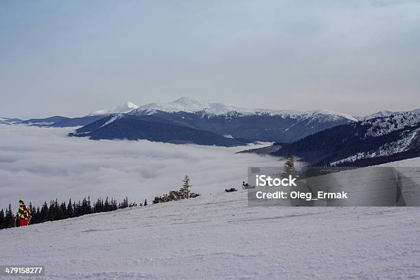 Über Den Wolken Stockfoto und mehr Bilder von Abenteuer - Abenteuer, Baum, Berg