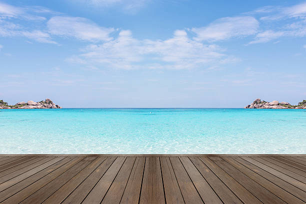 istock sea and wooden platform 479165454