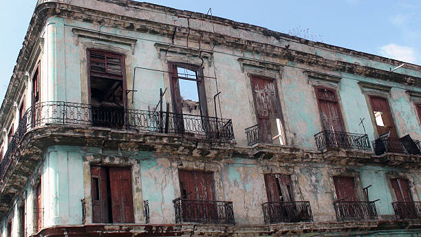 istock Broken Building Exterior In Havana Cuba 479165638