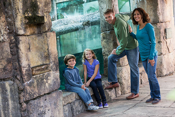 istock Family at the zoo 479182423