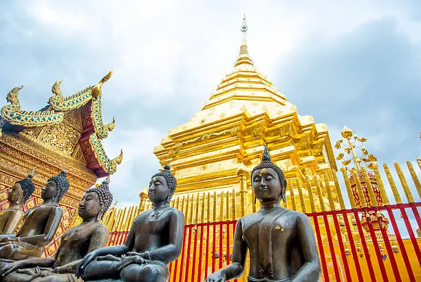 Photo of Buddha image and pagoda