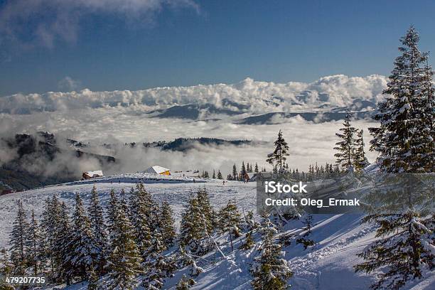 Alpine Malerischen Ski Resort Stockfoto und mehr Bilder von Alpen - Alpen, Anhöhe, Après-Ski