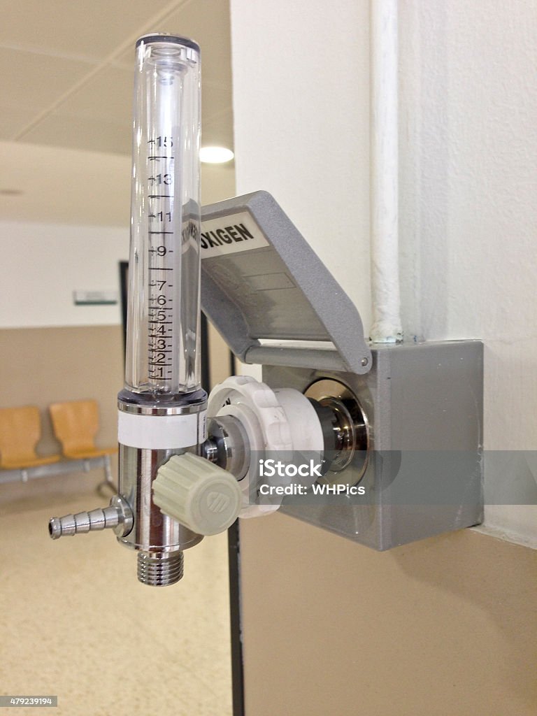 O2 Wall Regular Measurement Wallmounted Oxygen Flow Stock Photo - Download Image Now - 2015 ...