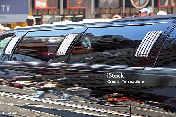 Detalhe Das Janelas De Limousine - Fotografias de stock e mais imagens de Limusina - Carro - Limusina - Carro, Reluzente, A caminho