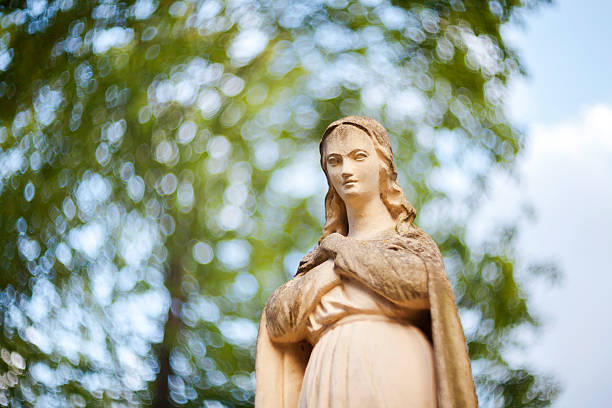 istock Statue of Virgin Mary 479313298