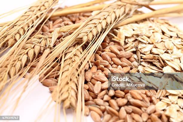 Grano Foto de stock y más banco de imágenes de Alimento - Alimento, Comidas y bebidas, Detalle de primer plano