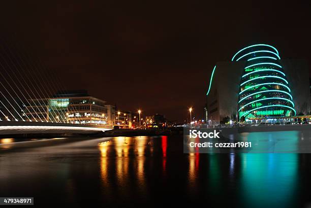 Greening Da Cidade De 2014dublin - Fotografias de stock e mais imagens de Ponte Samuel Beckett - Ponte Samuel Beckett, 2013, 2014