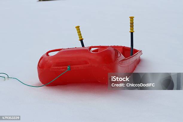 Bob Fabricadas De Plástico Rojo Resistente Foto de stock y más banco de imágenes de Luge - Luge, Plástico, Bobsleigh