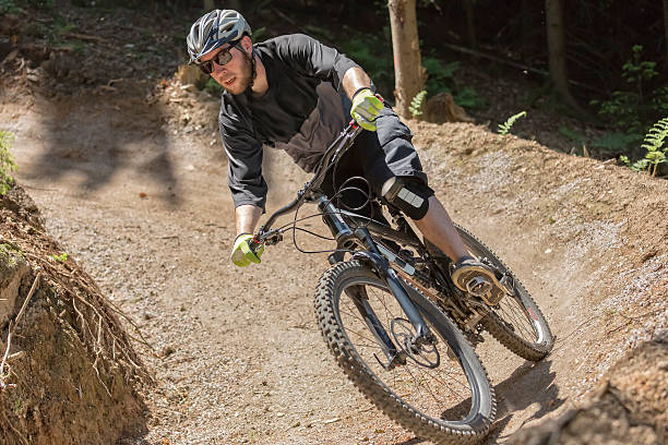 istock Mountain bike rider gravity slope front 479389202