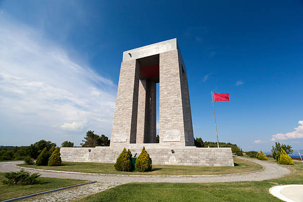 チャナッカレ殉教者記念碑,turkey - gallipoli ストックフォトと画像