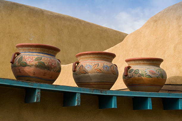 istock Three Southwestern New Mexico Clay Pots 479409919