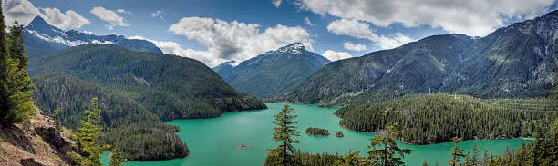El Diablo Lake in the North Cascades