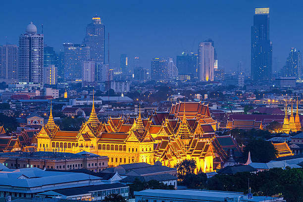 istock Grand palace at twilight in Bangkok, Thailand 479418549