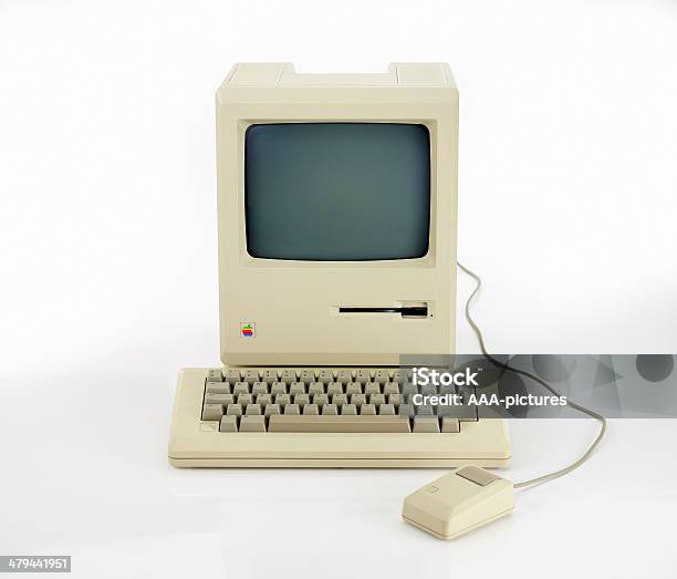 Foto de Apple Macintosh 128 Km De 1984 O Vintage Imac e mais fotos de stock de Antigo - Antigo, Computador, Fora De Moda - Estilo