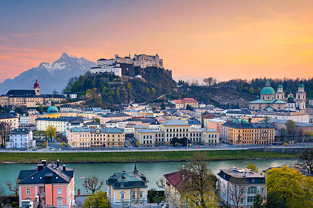 ザルツブルク、オーストリアます。 - salzburg austria travel destinations famous place ストックフォトと画像