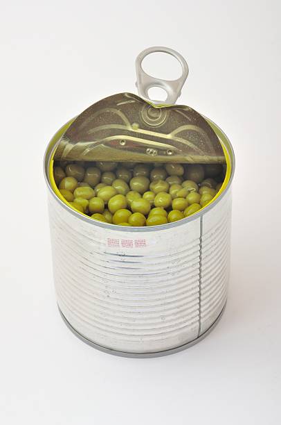 istock green peas in  tin can 479459804
