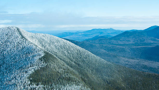 ホワイトマウンテンズ - white mountains ストックフォトと画像