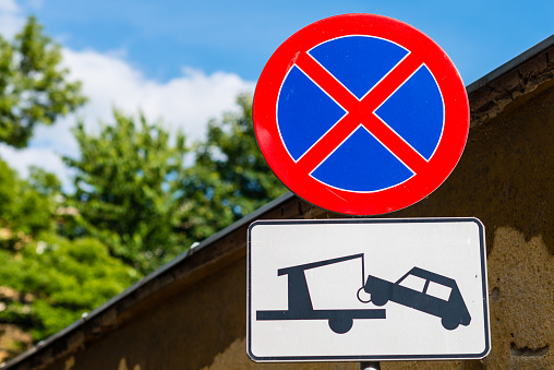 Clearway sign - traffic signs: no stopping or parking and no entry for power driven vehicle