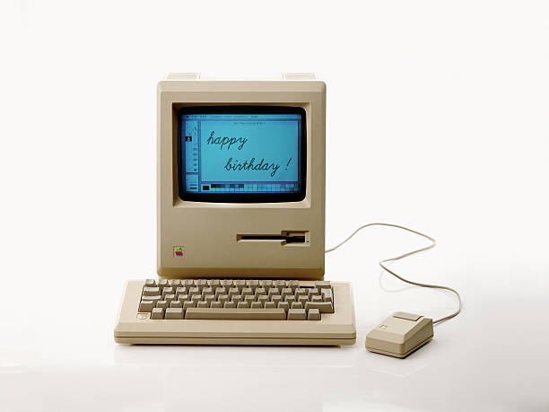 apple macintosh 128 k desde 1984, el vintage imac - apple macintosh old computer retro revival fotografías e imágenes de stock