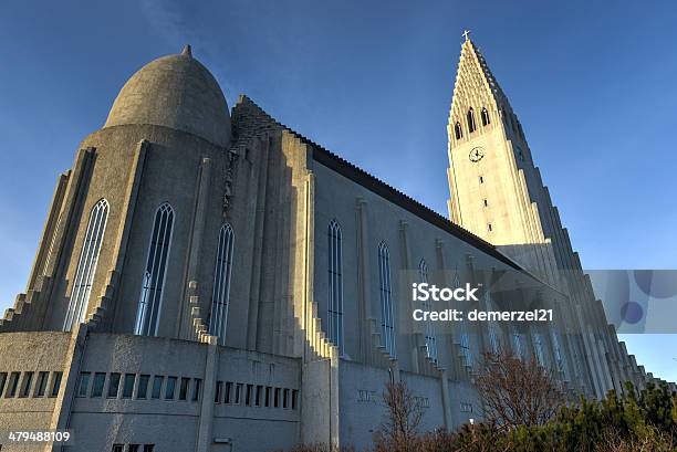 Iglesia De Hallgrímur Catedral De Reykjavik Islandia Foto de stock y más  banco de imágenes de Aguja - Chapitel - iStock