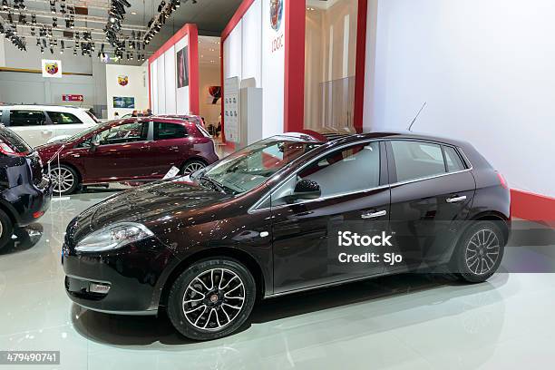 Fiat Grande Punto - Fotografie stock e altre immagini di 2014 - 2014, Ambientazione interna, Atletico