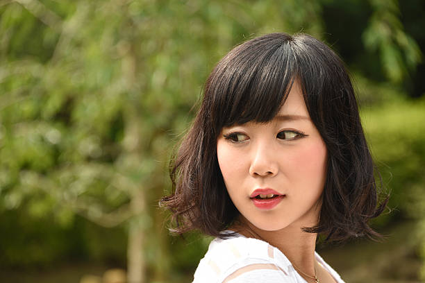 istock Asian girl stare 479531500