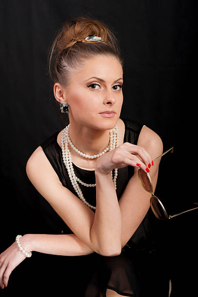 istock Elegant girl 479542143