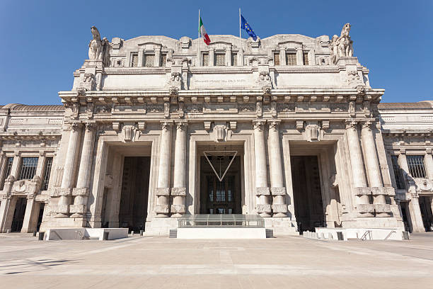 istock Central Station, Main Milan Railway, Facade 479546128