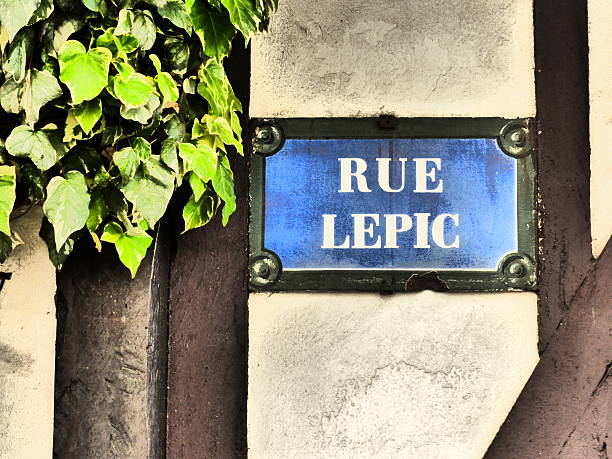 istock Paris -Street plaque - Rue Lepic - Montmartre 479554632