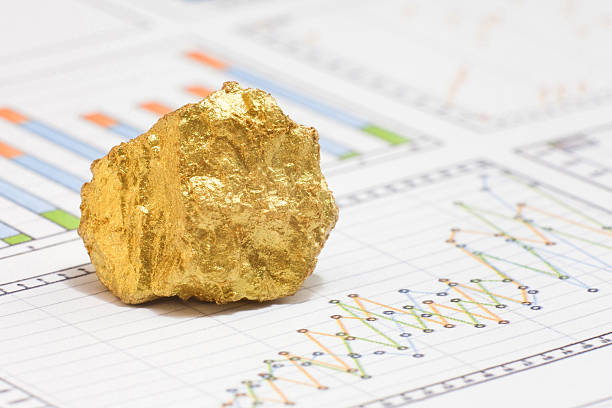 istock Gold and market analyze 479574023