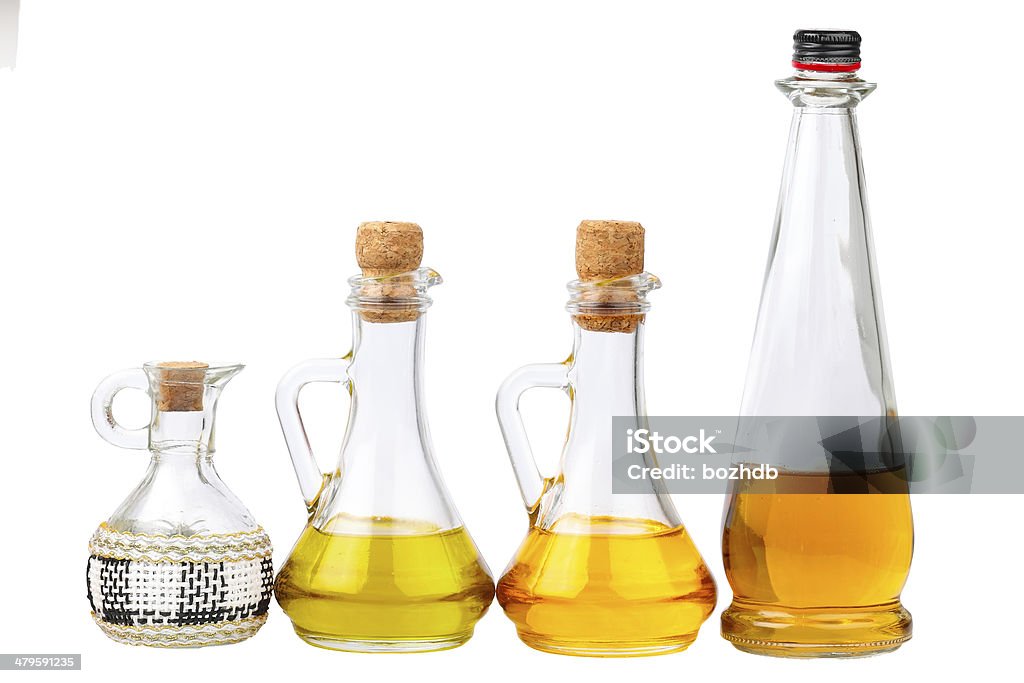 Aceite de frascos en blanco - Foto de stock de Aceite de oliva libre de derechos