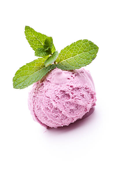 포크레인 of 개척시대의 산딸기류 아이스크림 얹은 민트 잎 - raspberry ice cream close up fruit mint 뉴스 사진 이미지