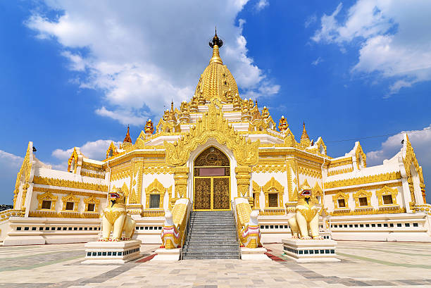 istock Swe Taw Myat in Yangon, Myanmar 479620015