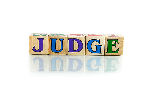 juge - adjudicator photos et images de collection