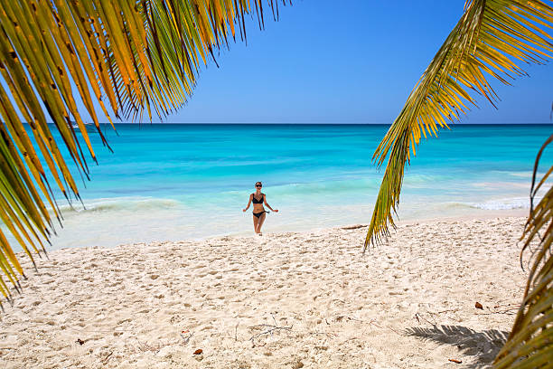 istock Girl and beach 479689551