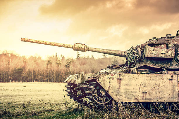 istock Big gun on a tank 479693408