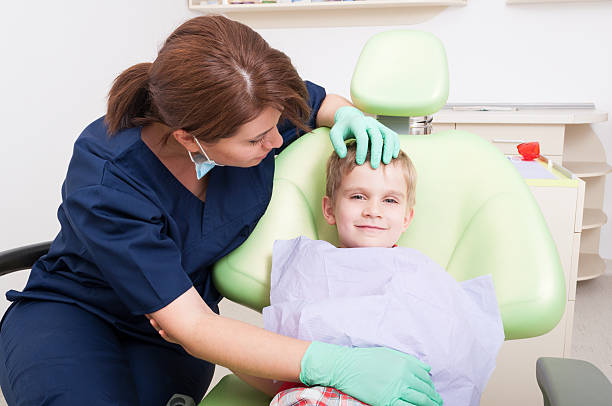 istock Protective dentist woman 479798576