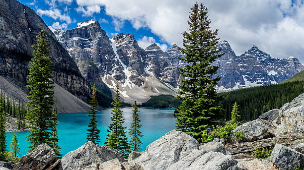 istock Moraine lake, Banff 479852478
