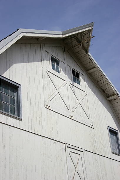 istock Southwest Iowa Barn Up Close 479863000