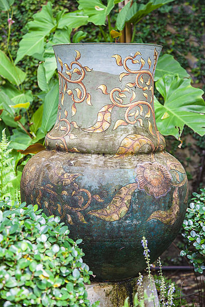 istock vase in the garden 479892576
