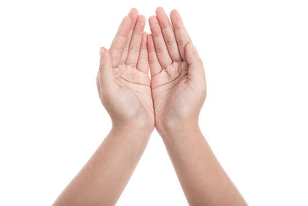 istock Hand of girl praying 479894340