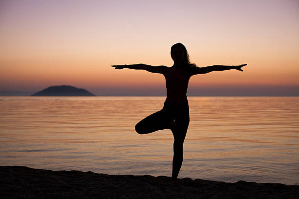 yoga tempo - equanimity foto e immagini stock
