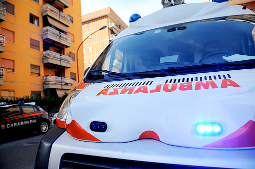 Ambulanza de ambulancia photo