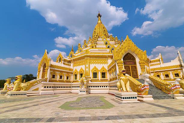 istock Swe Taw Myat in Yangon, Myanmar 479923787