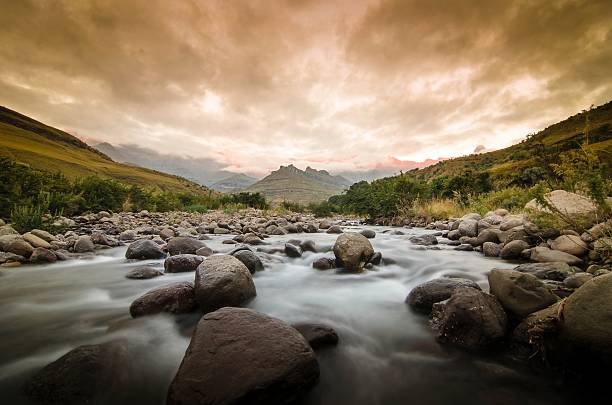 istock Drakensberg Mountains Amphitheatre 479925115