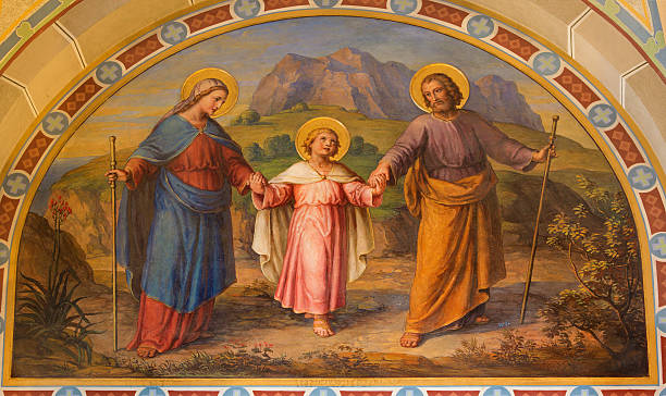 vienne-fresque de l'église de la sainte famille dans carmelites - joseph photos et images de collection